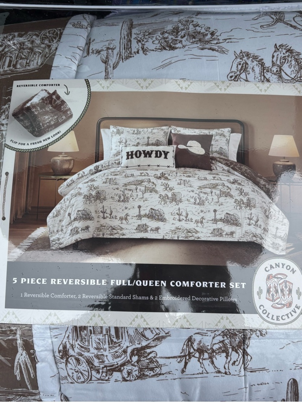 Howdy Reversible Comforter Set - Brown and Cream